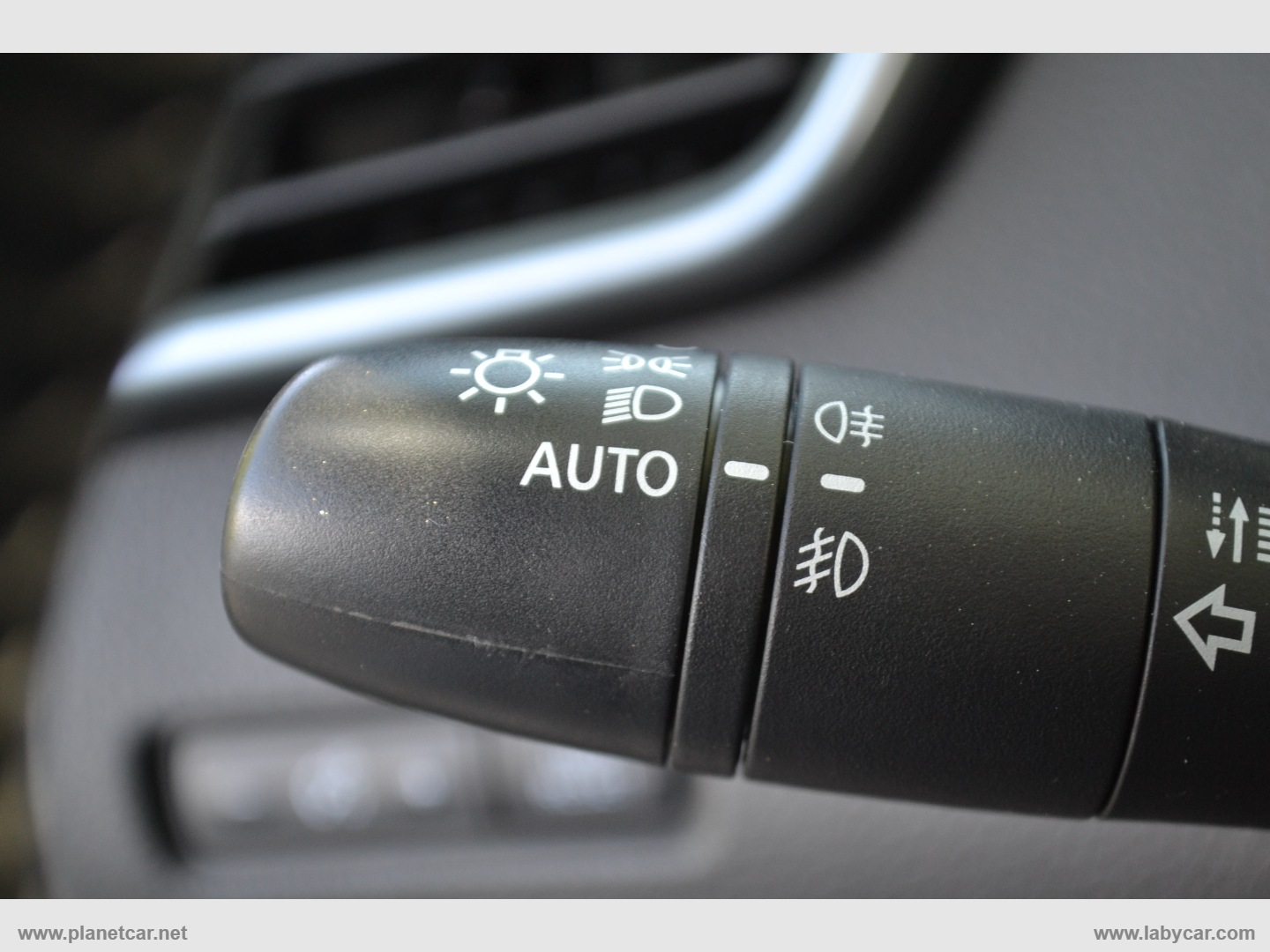 Qashqai 1.6 dCi 2WD XTronic Tekna+ - immagine 18