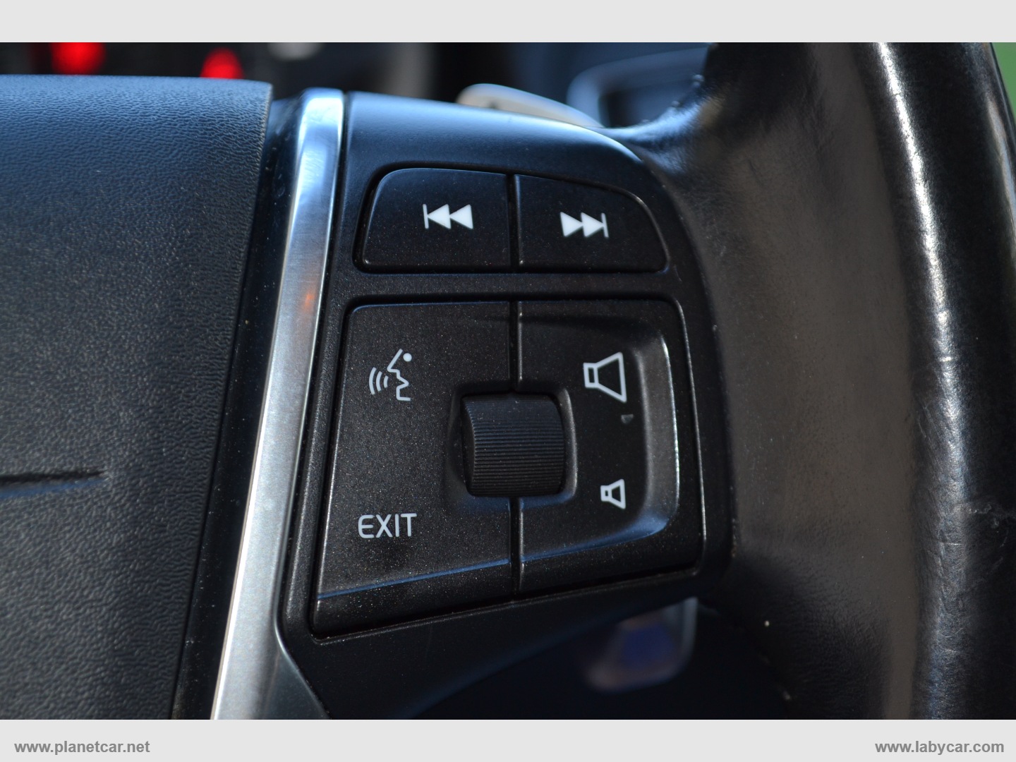 XC60 D4 Geartronic Momentum - immagine 18