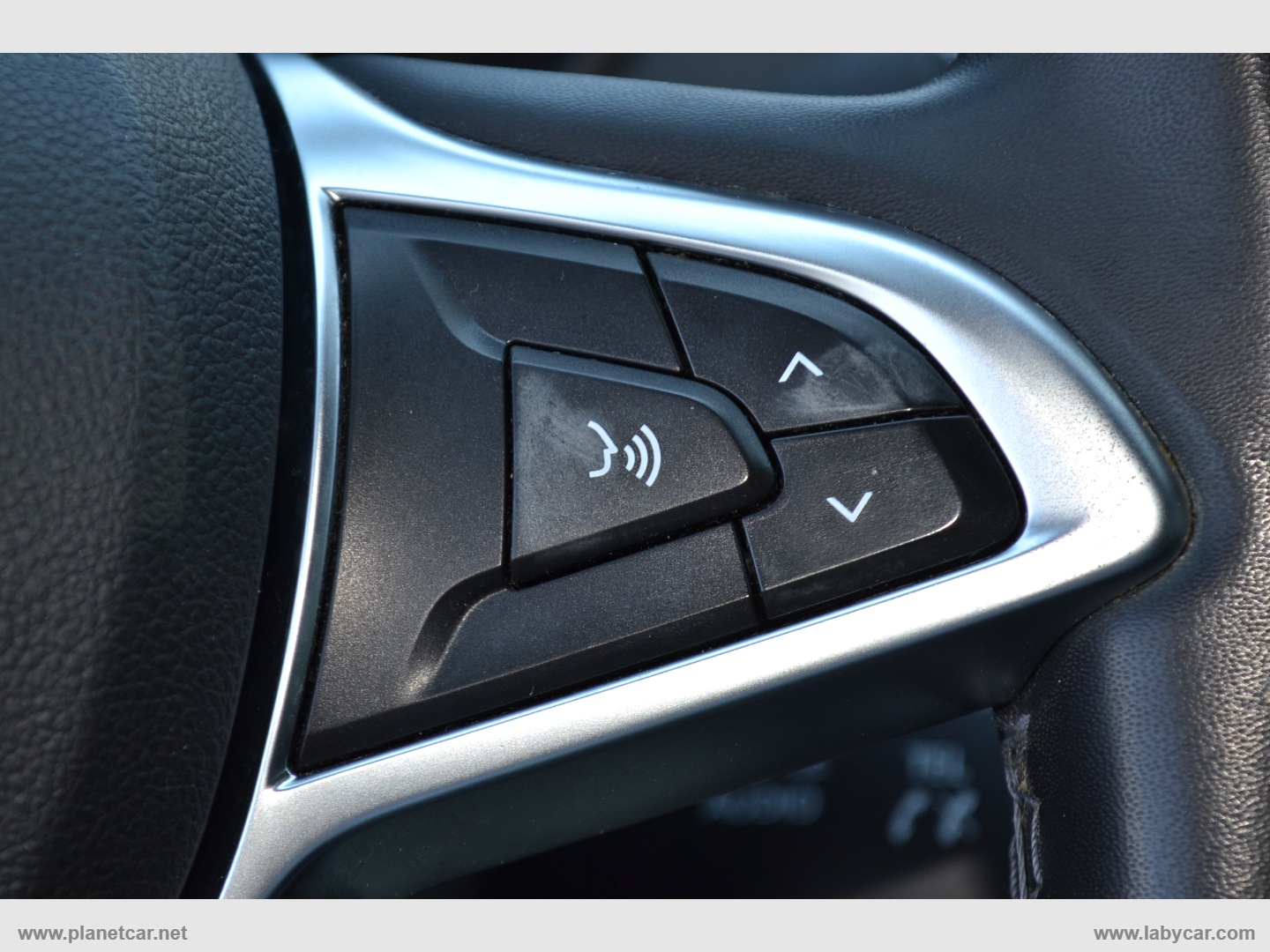 Duster 1.5 Blue dCi 8V 115 CV 4x2 Prest. - immagine 18