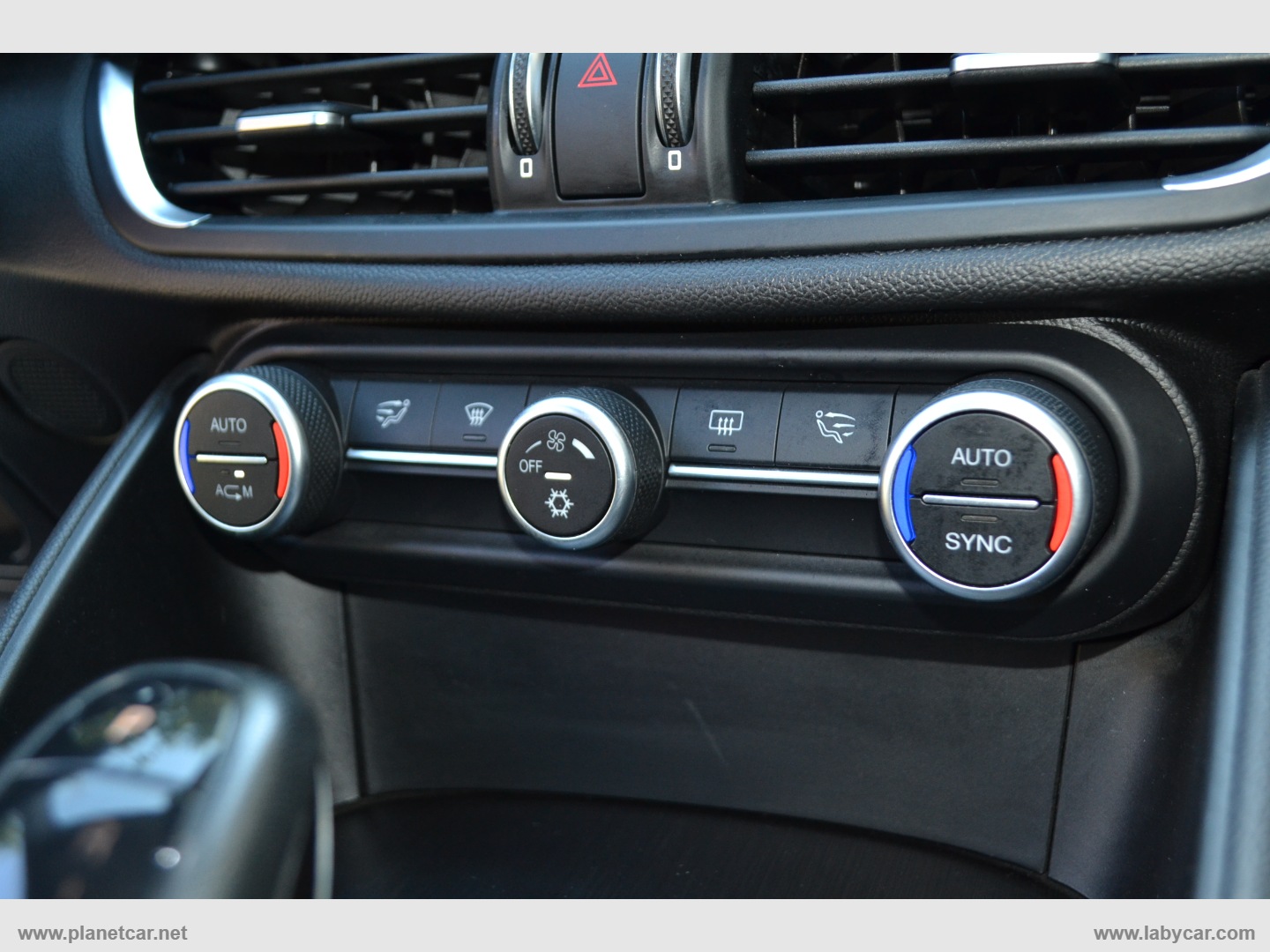 Giulia 2.2 Turbodiesel 150 CV AT8 Busin. - immagine 18