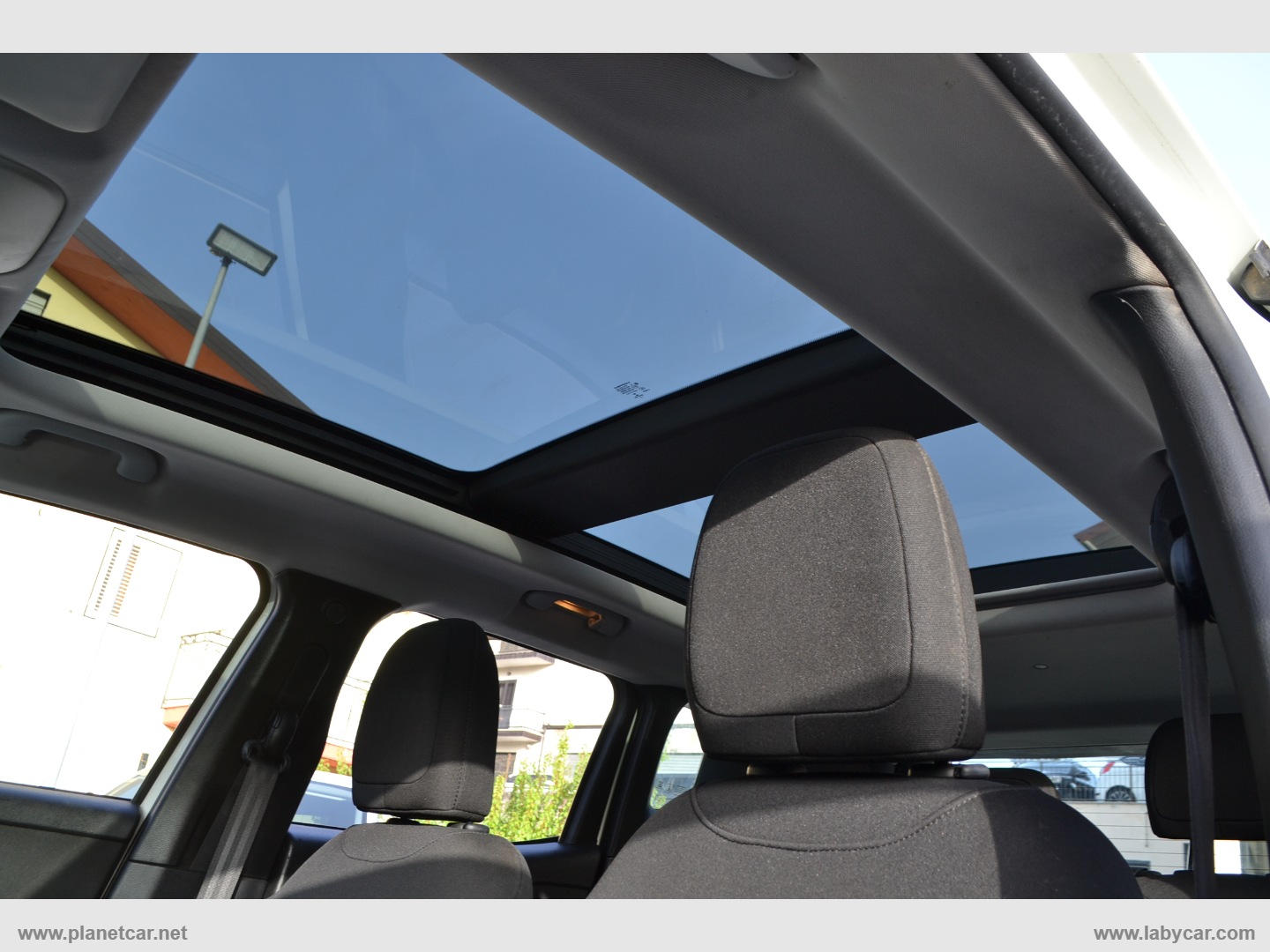 Renegade 1.6 Mjt 120CV Longitude - immagine 18