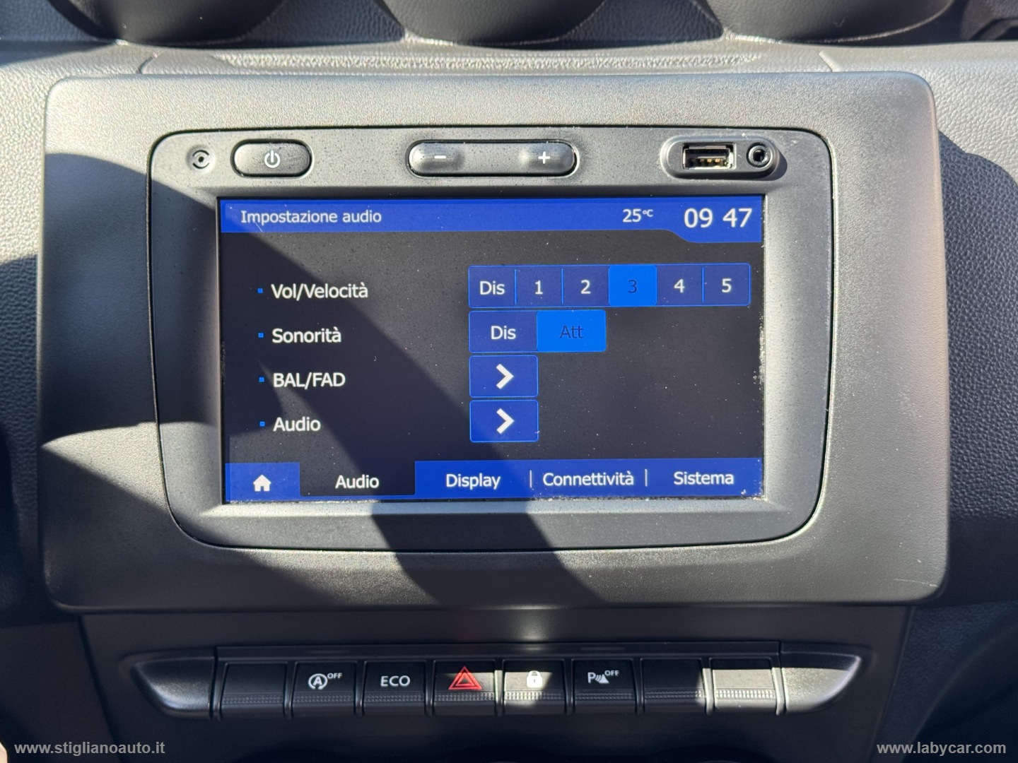 Duster 1.5 Blue dCi 8V 115CV 4x2 Comfort CAR PLAY TELEC POST - immagine 18