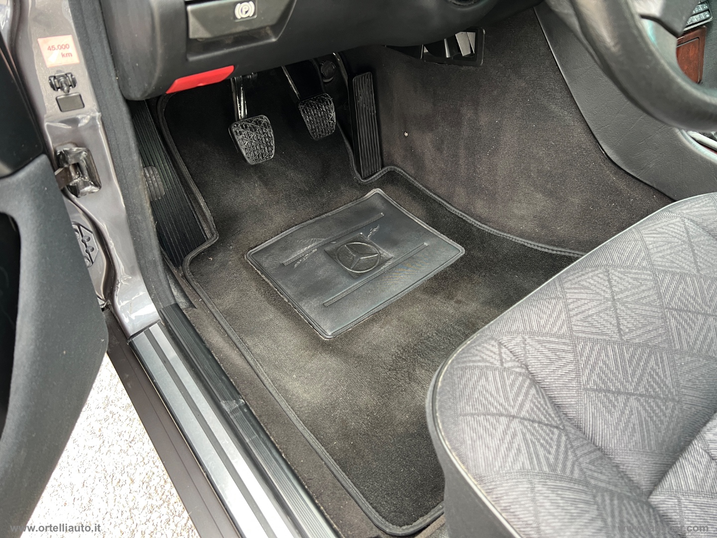 E 200 S.W. Elegance DA COLLEZIONE - immagine 18