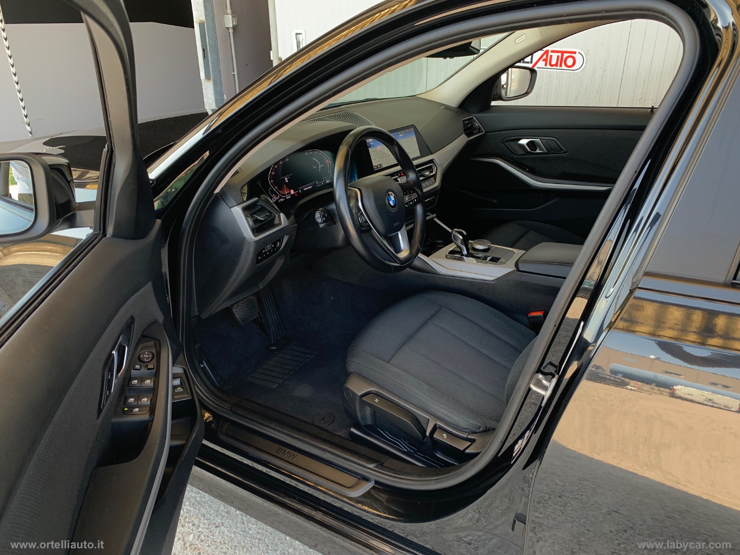 318d 48V Touring Business Advantage - immagine 18