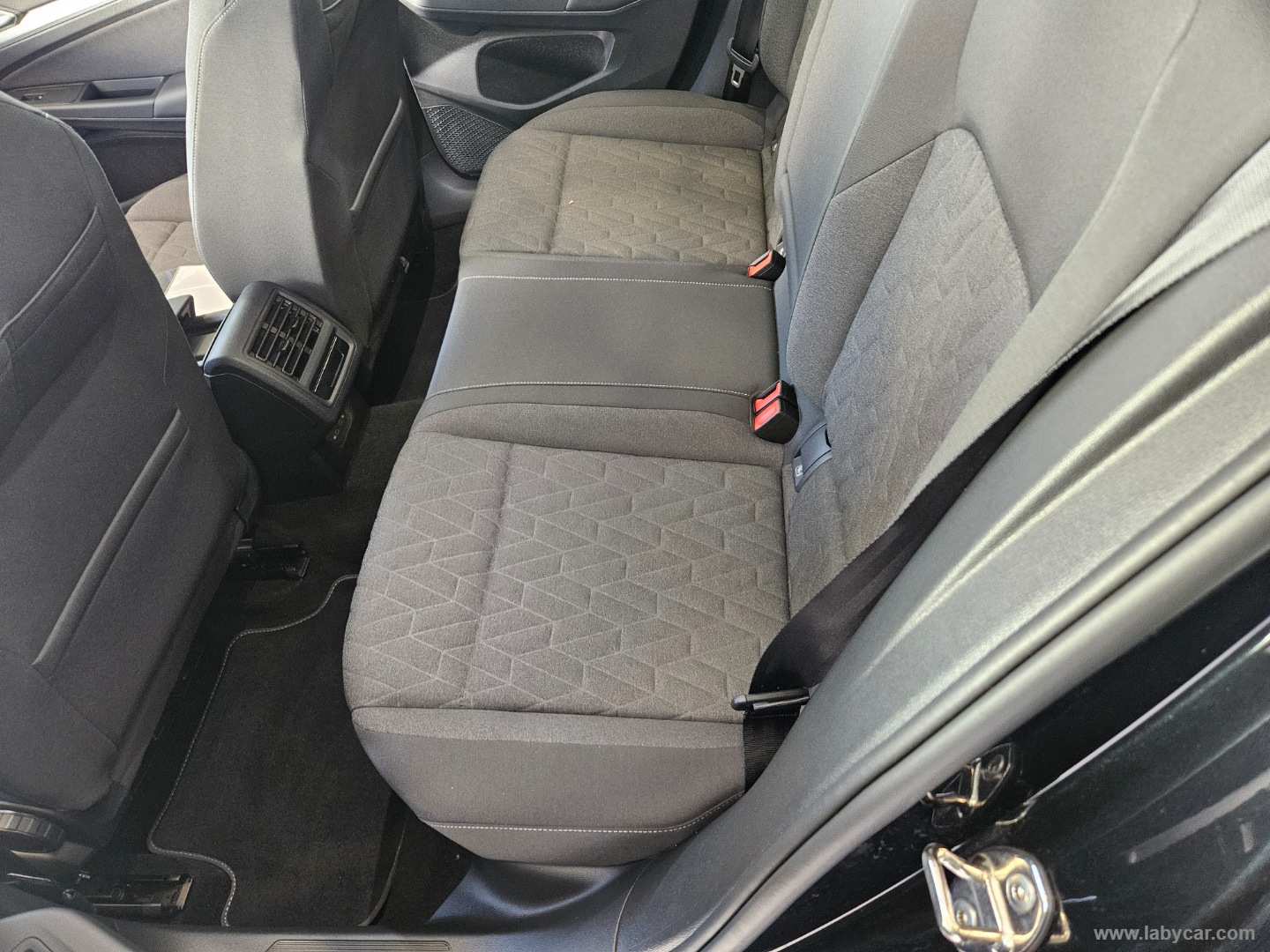 Golf 2.0 TDI 115 CV SCR Life - immagine 18