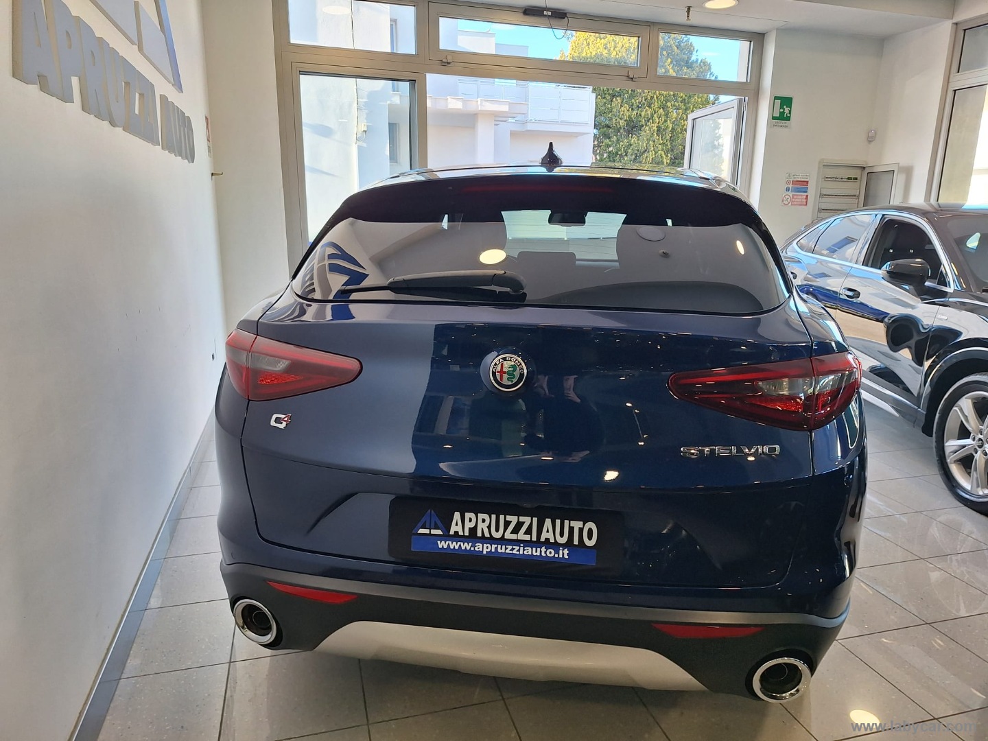 Stelvio 2.2 T.diesel 190 CV AT8 Q4 Exec. - immagine 18