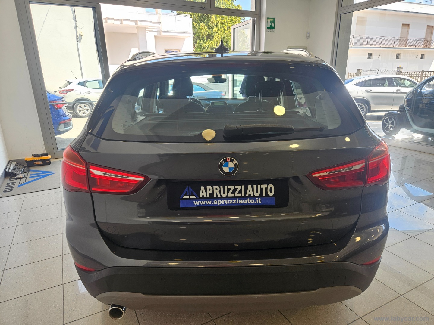 X1 xDrive18d Business - immagine 18