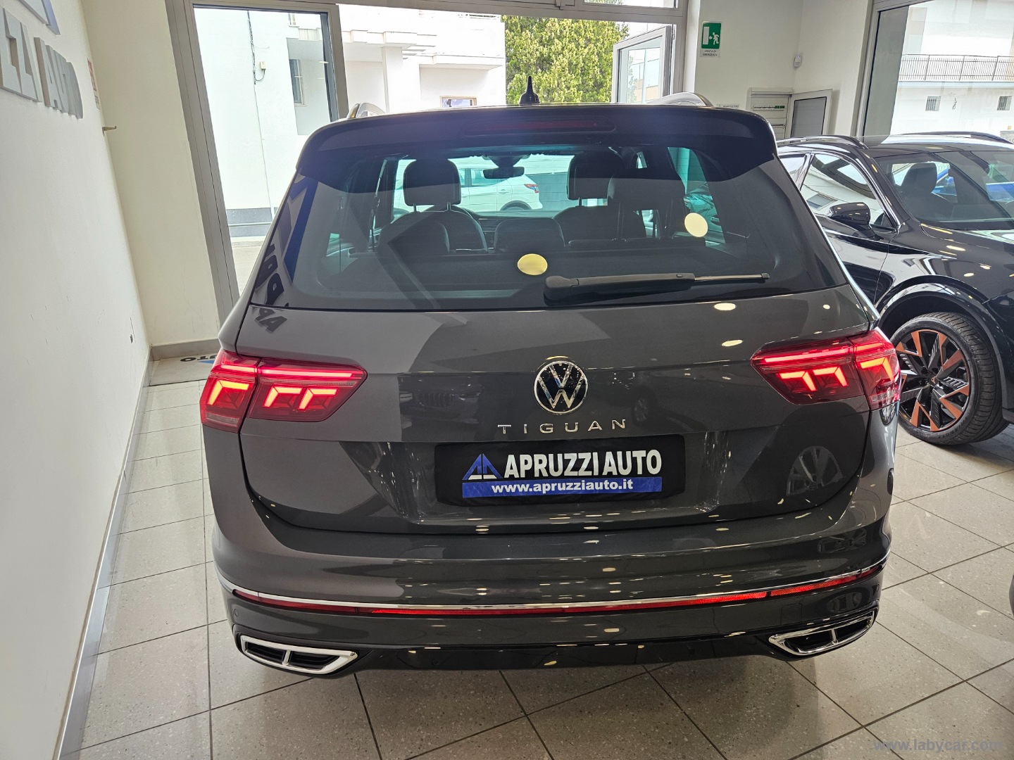 Tiguan 2.0 TDI 150CV SCR DSG R-Line - immagine 18