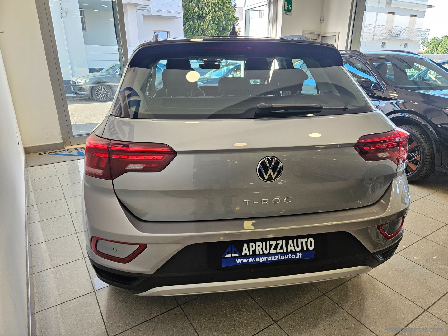 T-Roc 2.0 TDI SCR 150 CV DSG Life - immagine 18
