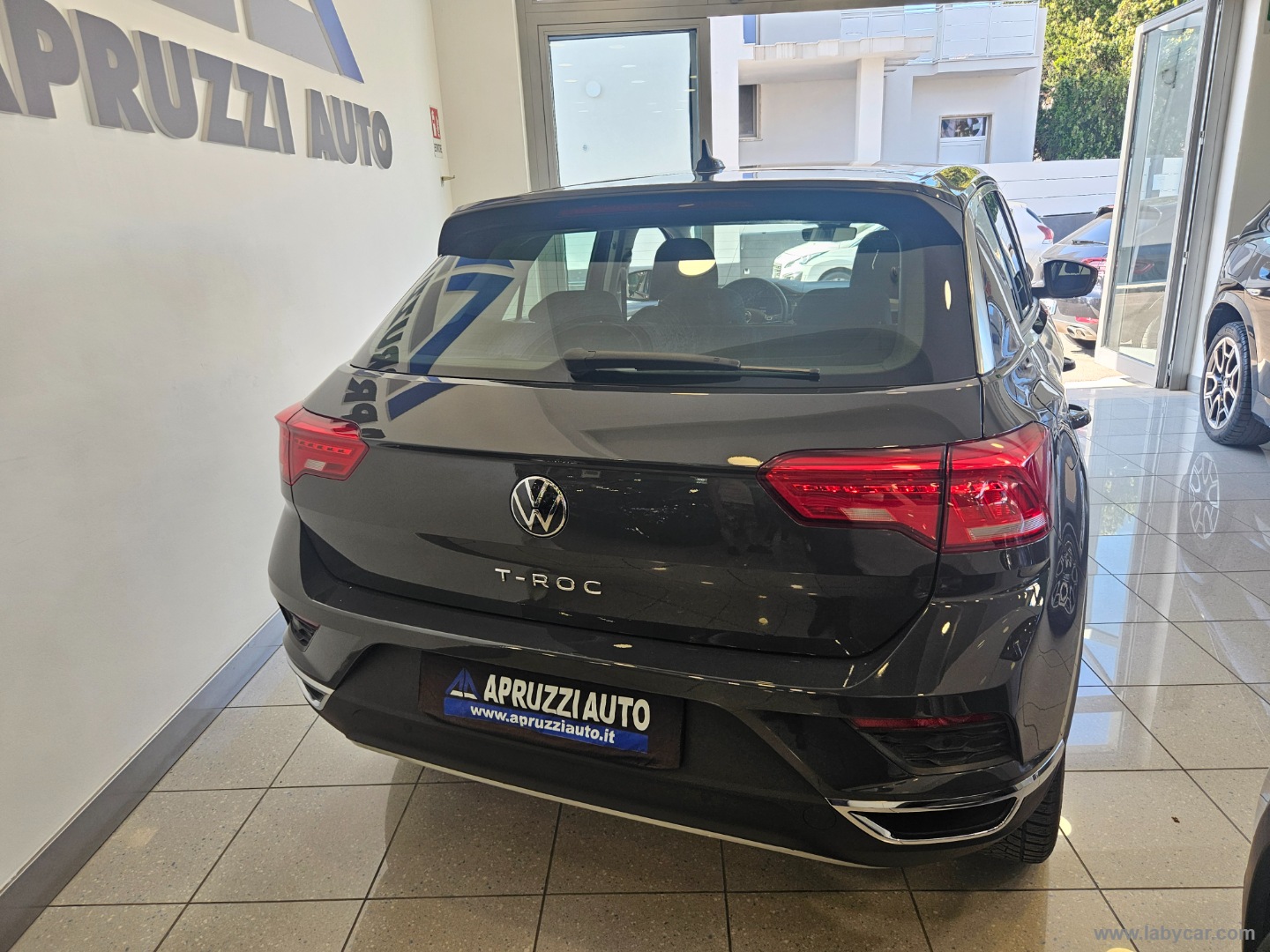 T-Roc 2.0 TDI SCR Style - immagine 18