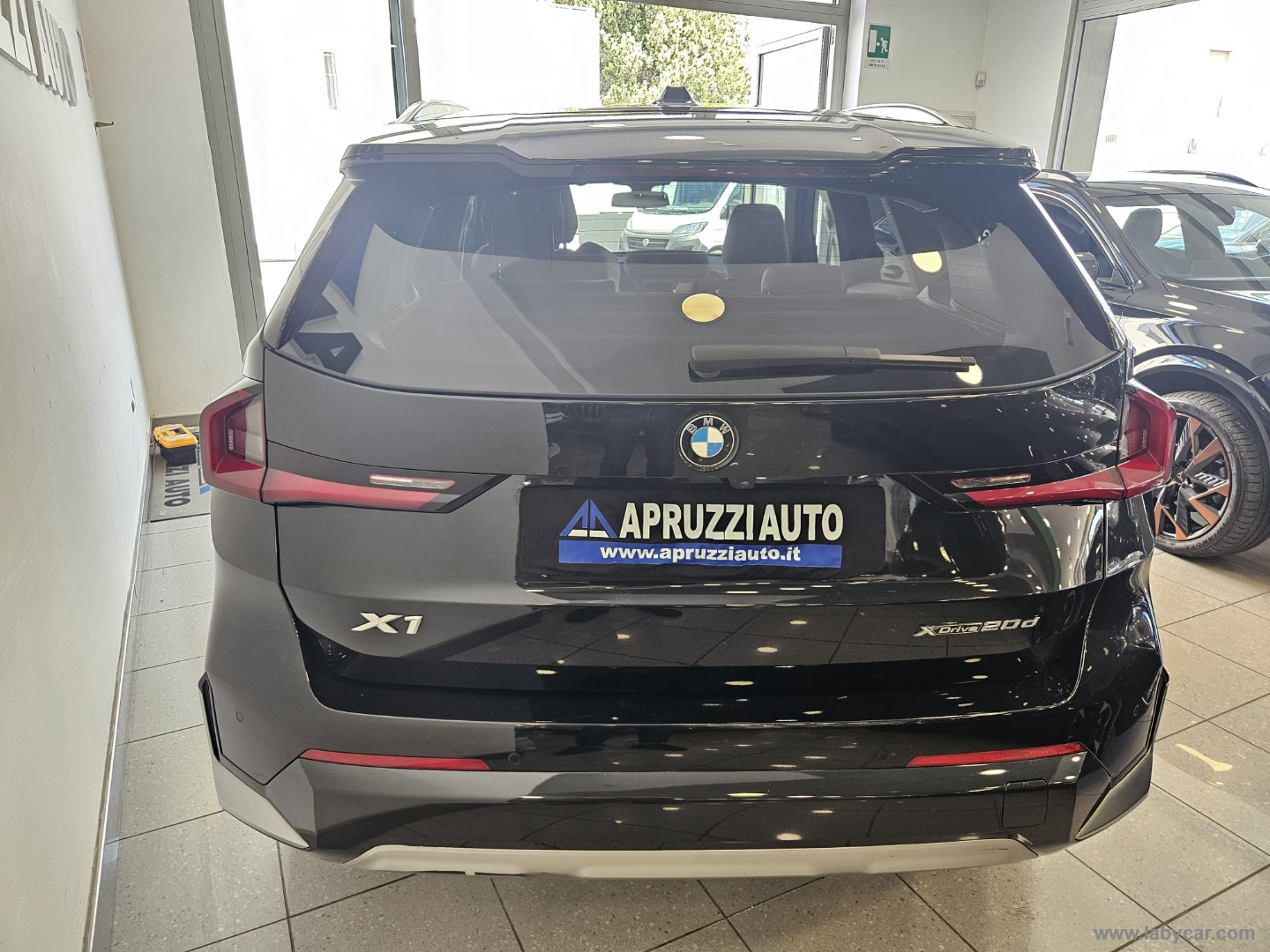 X1 xDrive 20d xLine - immagine 18