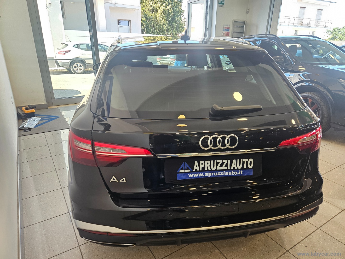 A4 Avant 40 TDI S tronic S line edition - immagine 18