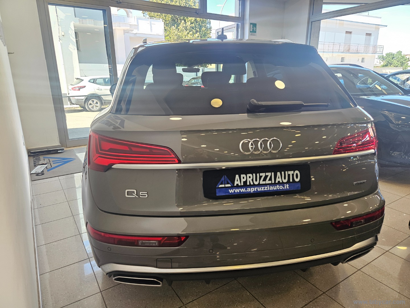 Q5 40 TDI 204CV qu. S tr. S line - immagine 18