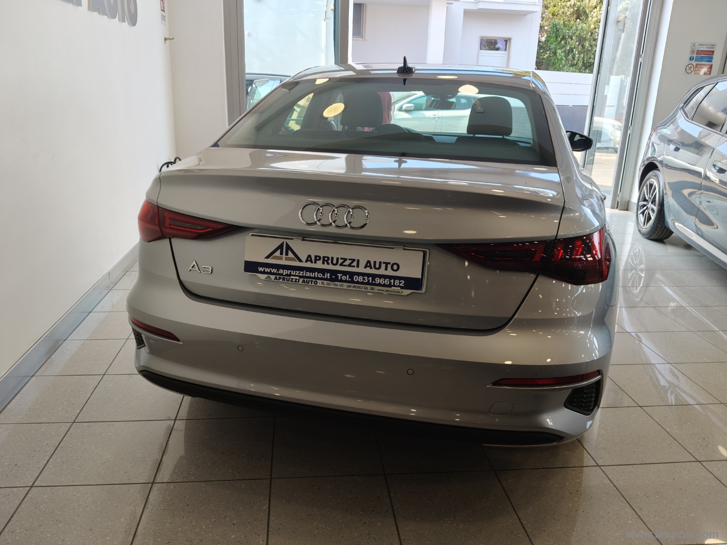 A3 Sedan 30 TDI S tronic Business - immagine 18