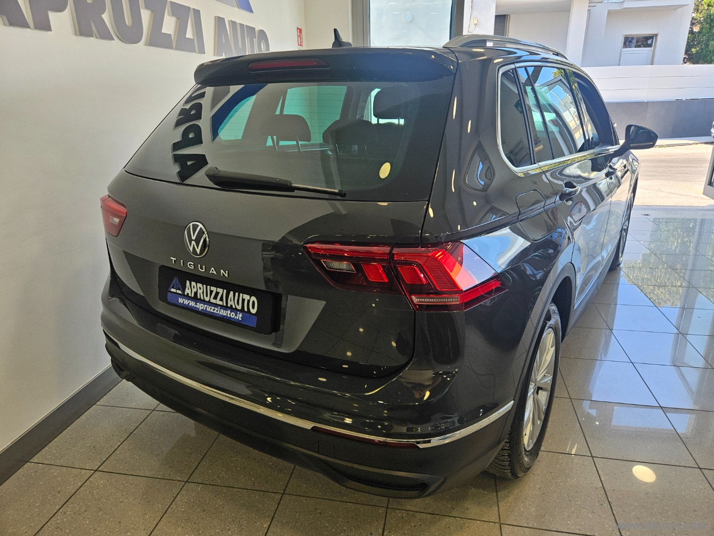 Tiguan 2.0 TDI 150CV SCR DSG Life - immagine 18