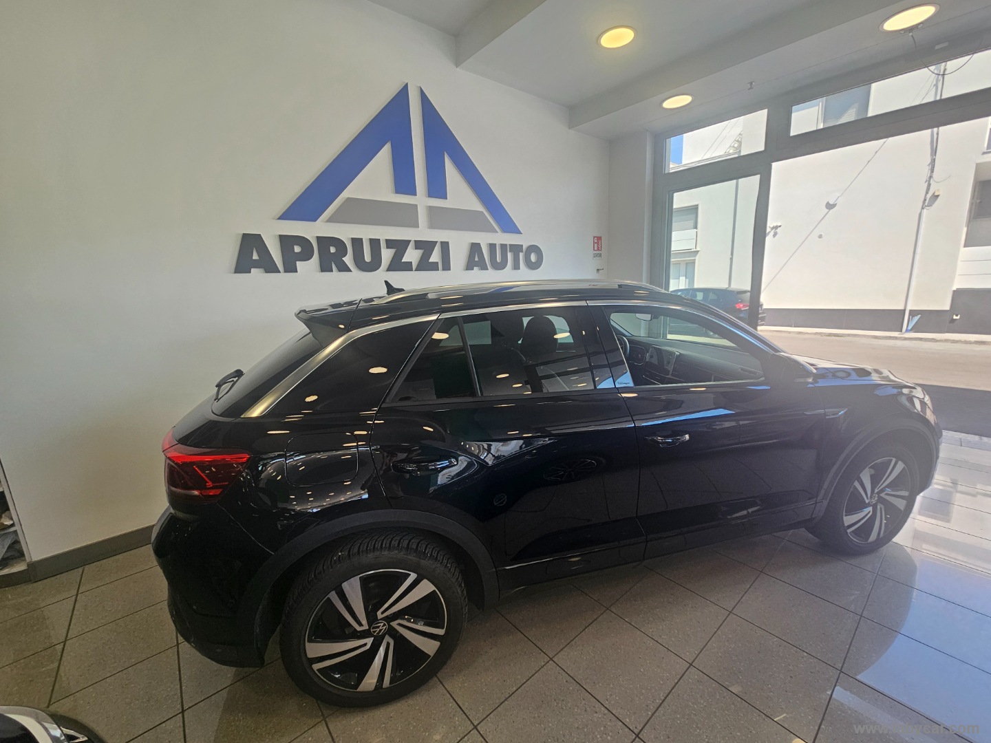 T-Roc 2.0 TDI SCR 150CV DSG 4MOT. R-Line - immagine 18