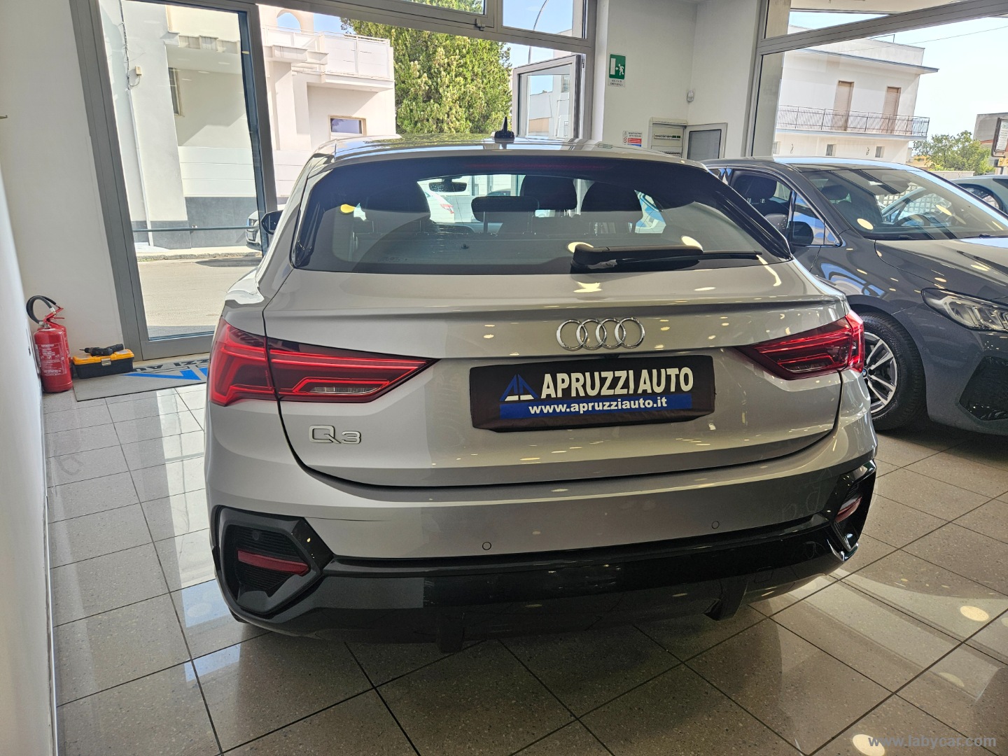 Q3 SPB 35 TDI S tronic BUSINESS - immagine 18