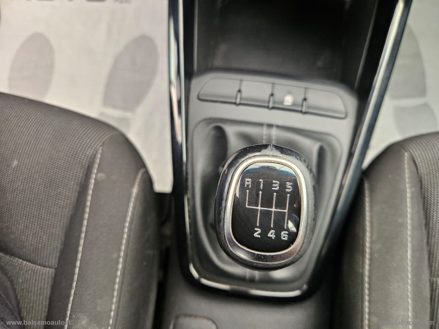 Rio 1.4 CRDi 90 CV 5p. Cool - immagine 18