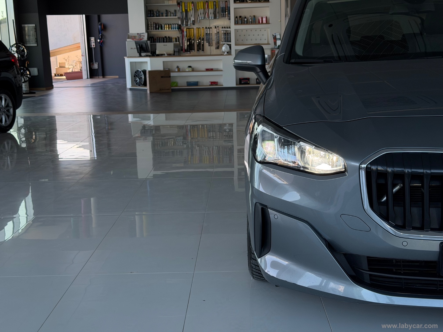 218d Active Tourer Luxury - immagine 18