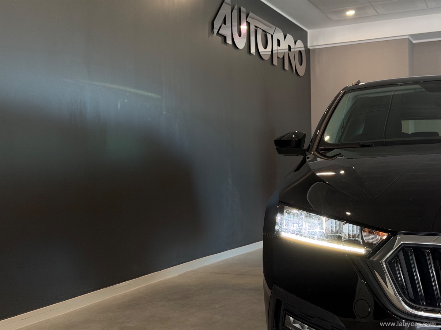Octavia 2.0 TDI SCR 150CV DSG Wag. Exec. - immagine 18
