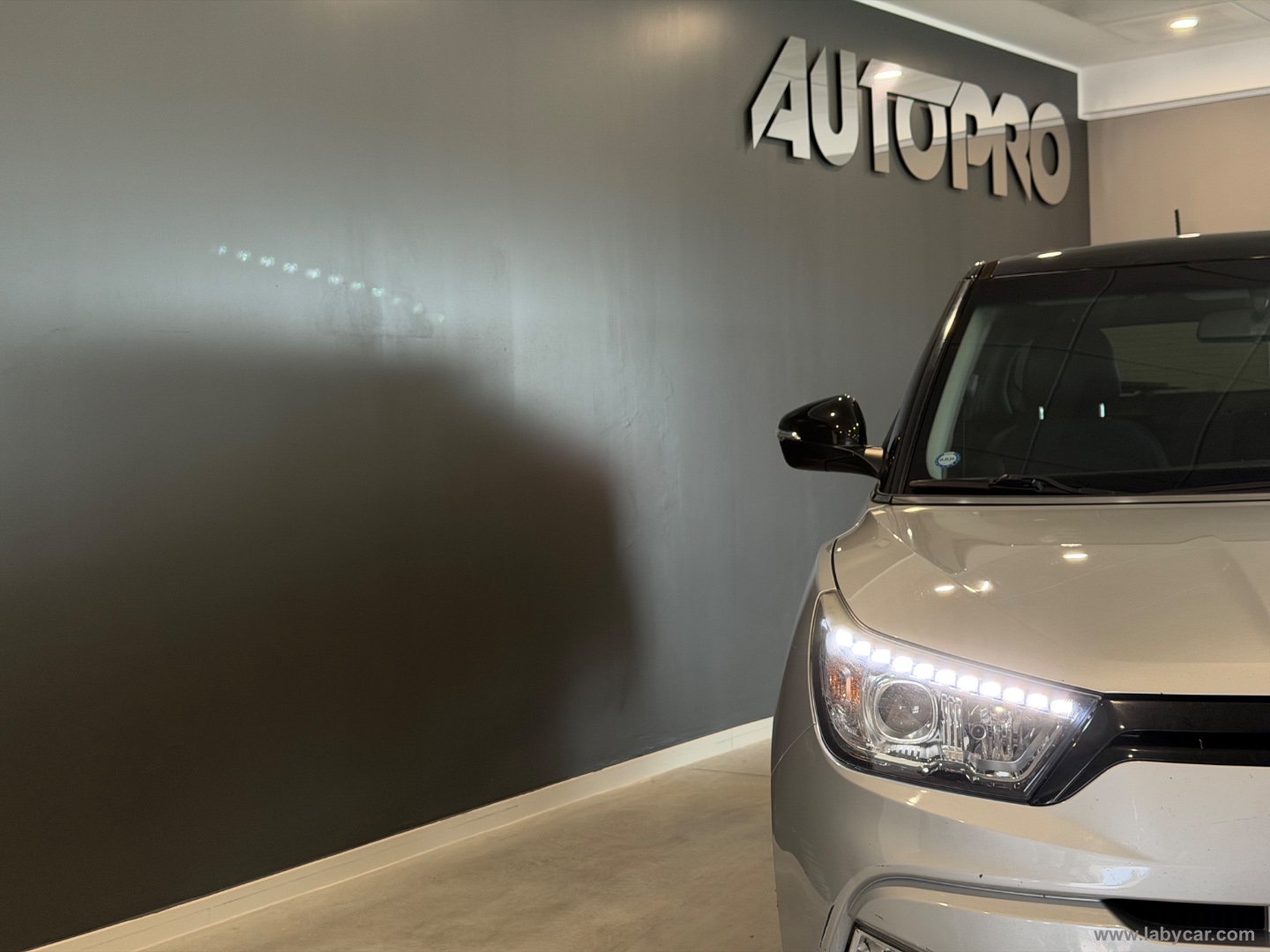 Tivoli 1.6d 2WD Be - immagine 18