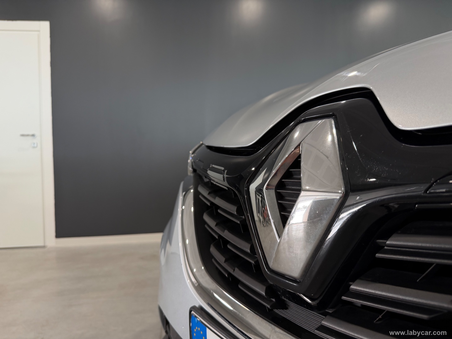 Captur TCe 12V 100 CV GPL FAP Business - immagine 18