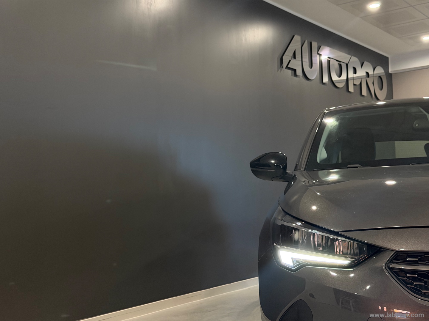 Corsa 1.5 D 100 CV Elegance - immagine 18