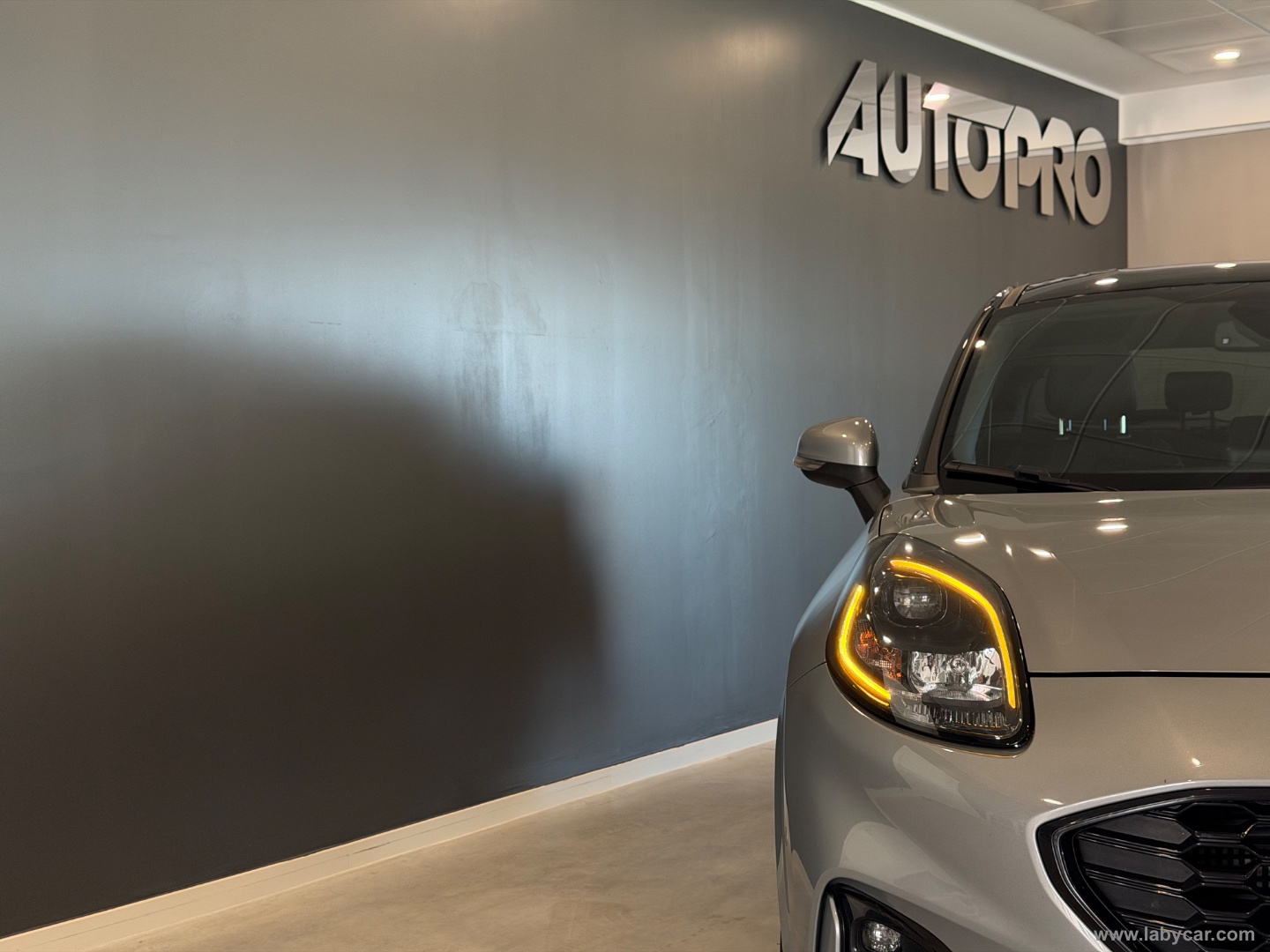 Puma 1.0 EcoBoost 125CV S&S ST-Line X - immagine 18