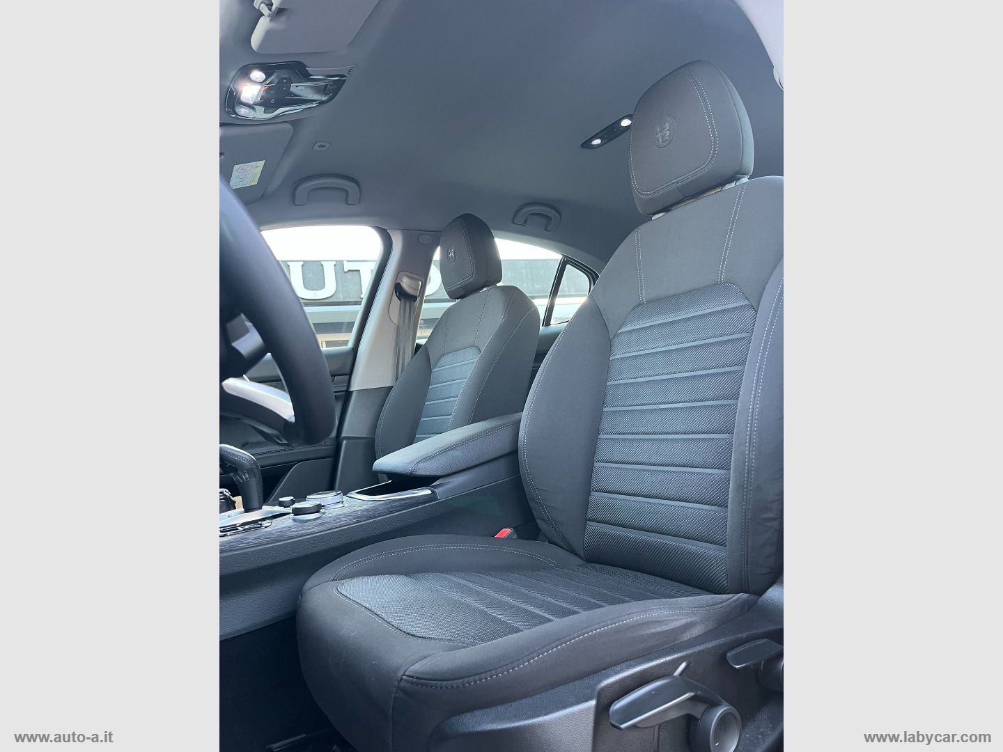 Stelvio 2.2 T.diesel 190 CV AT8 Q4 BUSINESS - immagine 18