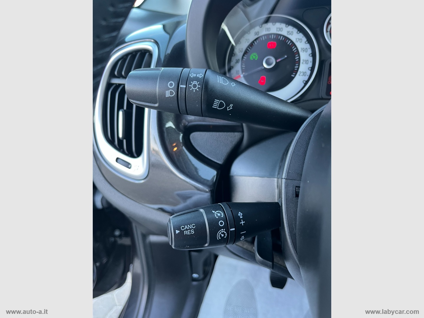 500L 1.3 MJT 95 CV Lounge - immagine 18