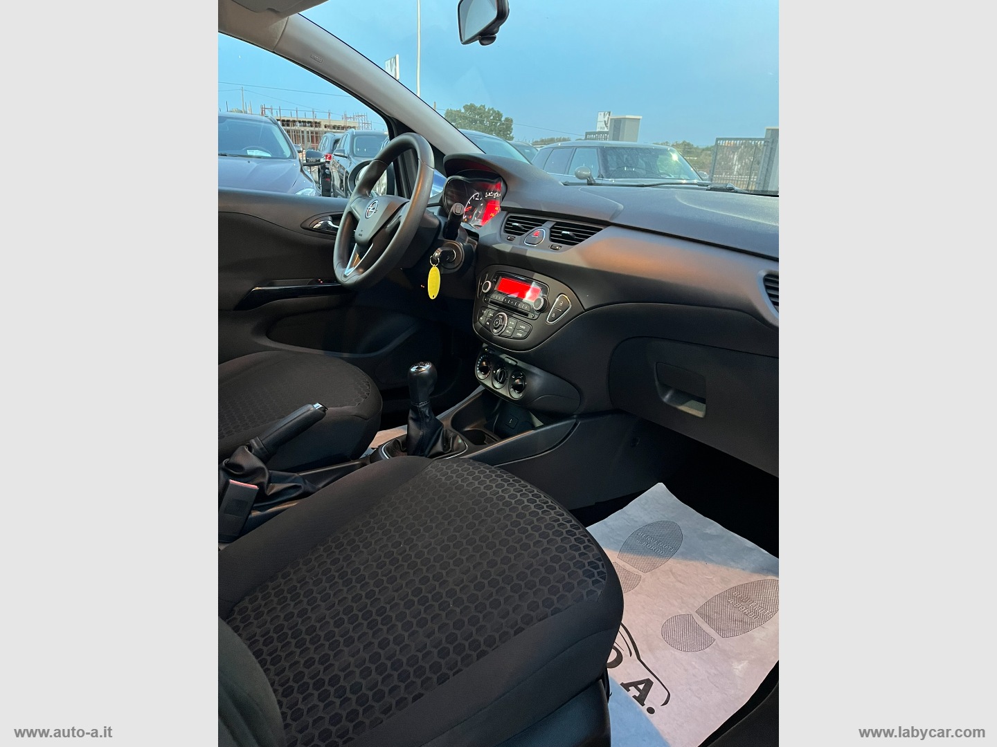 Corsa 1.2 5p. Innovation - immagine 18