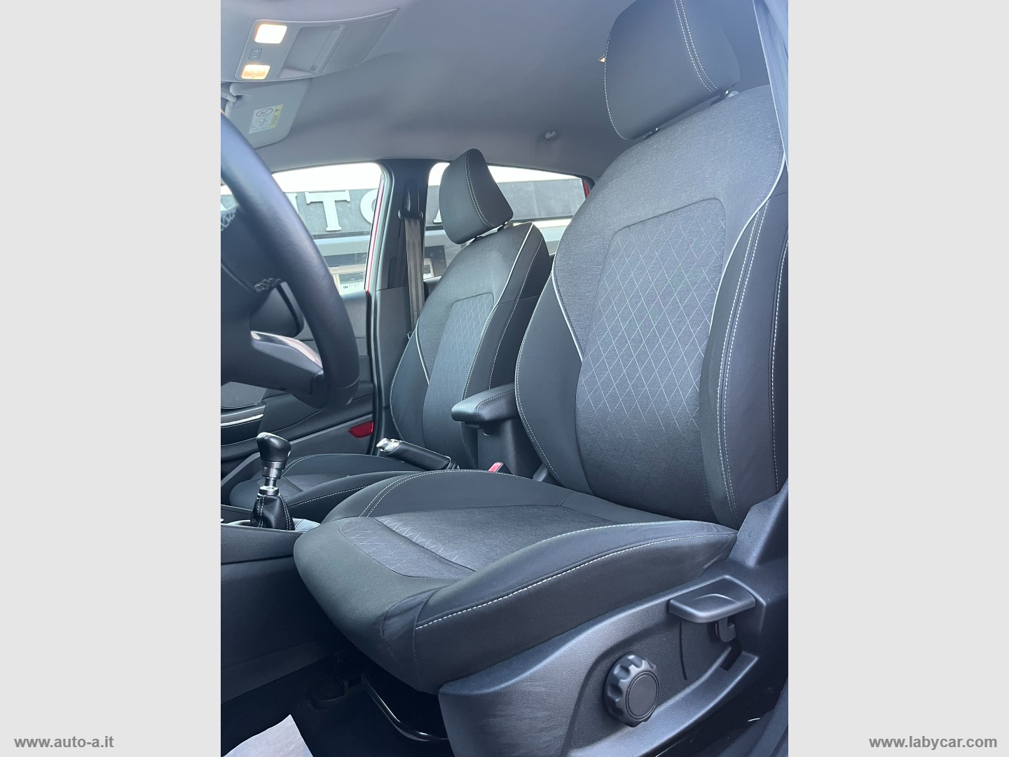 Fiesta Active 1.5 TDCI EcoBlue - immagine 18