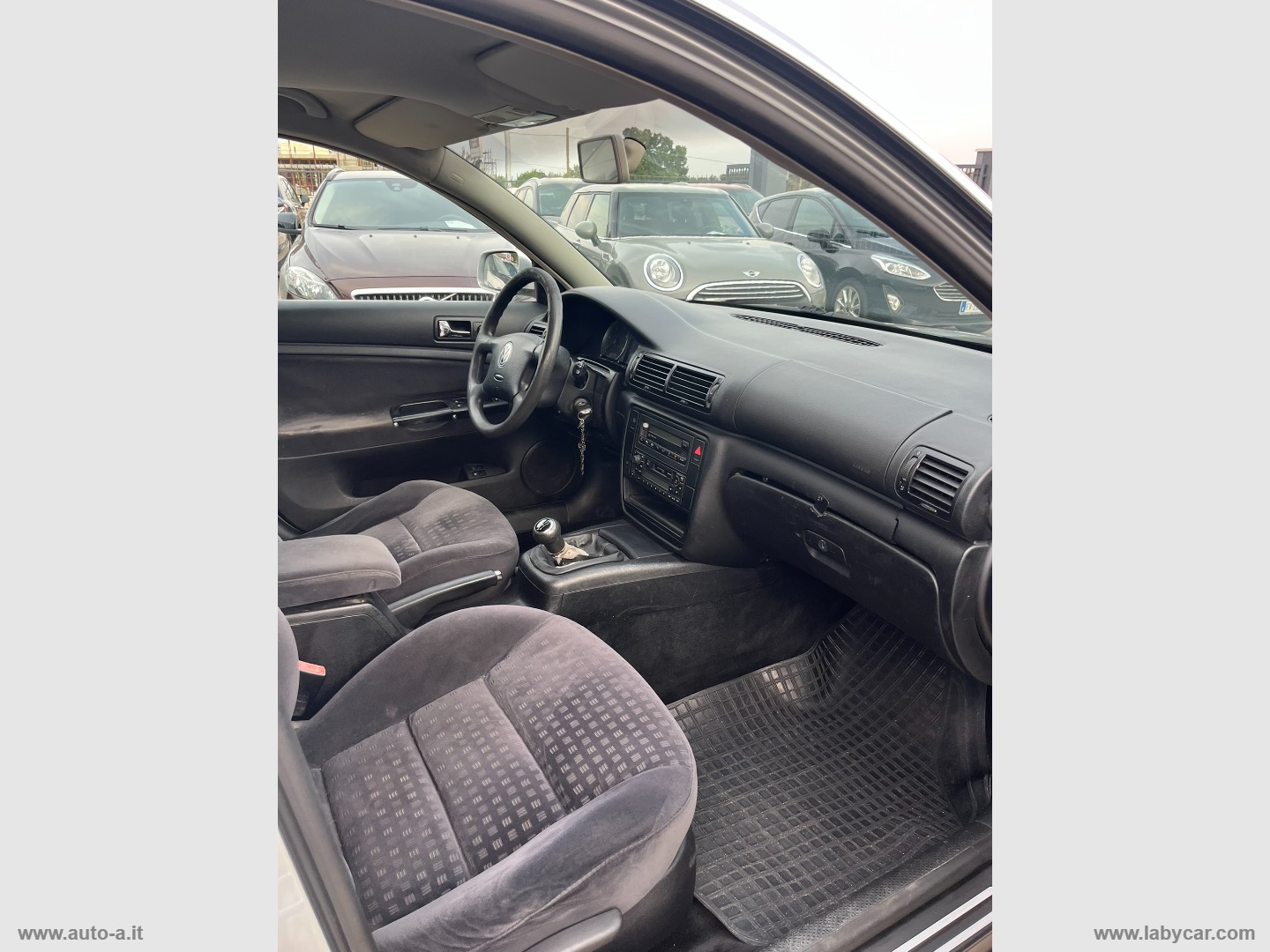 Passat 1.9 TDI 101CV Variant - immagine 18