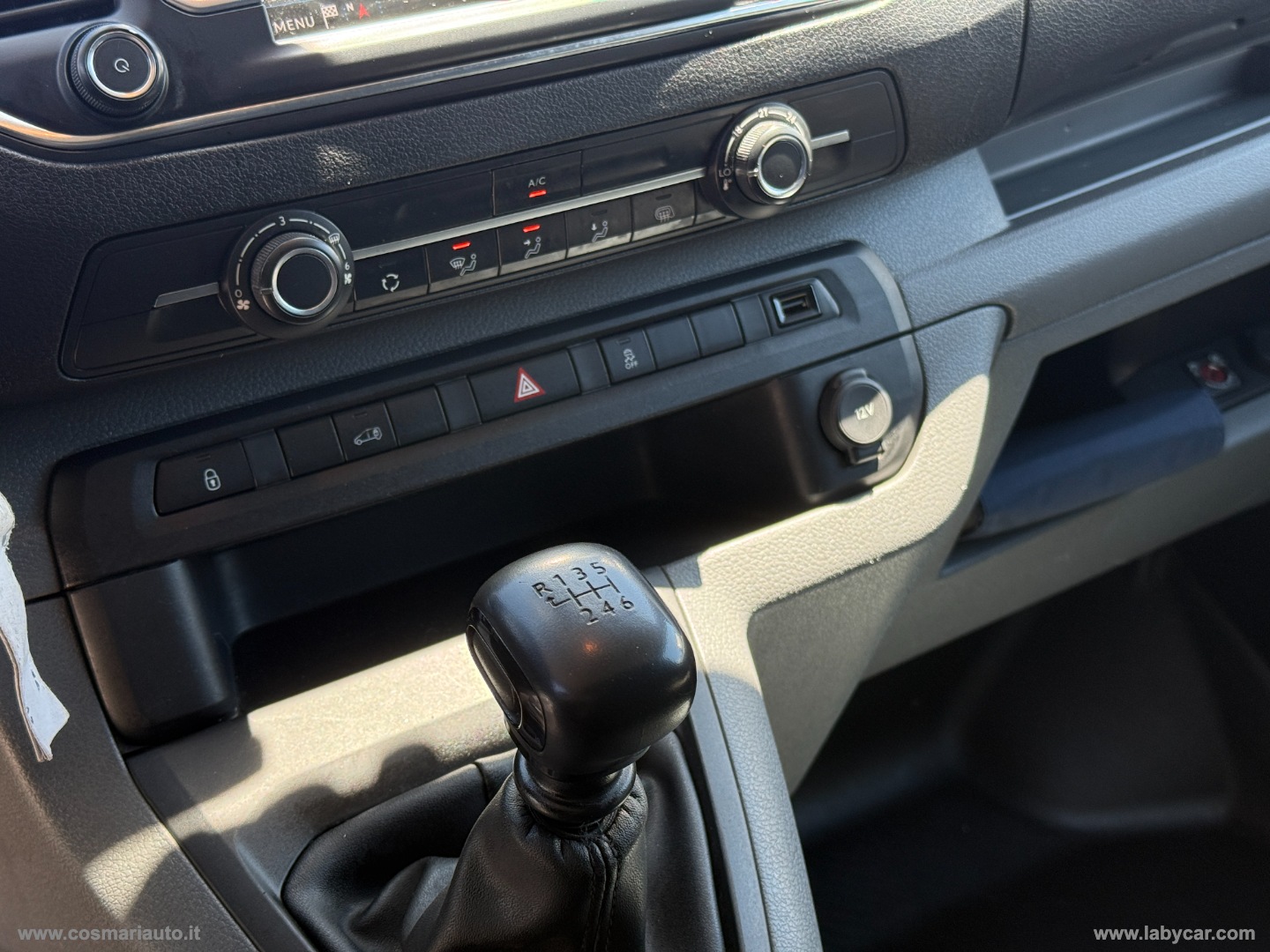 Expert BlueHDi 120 PASSO MEDIO TETTO BASSO - immagine 18