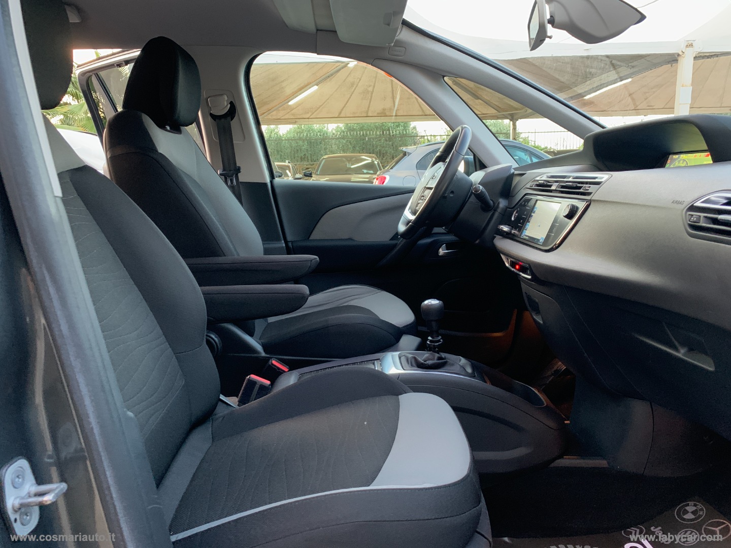 Grand C4 Picasso 1.6 e-HDi 115 Seduction - immagine 18