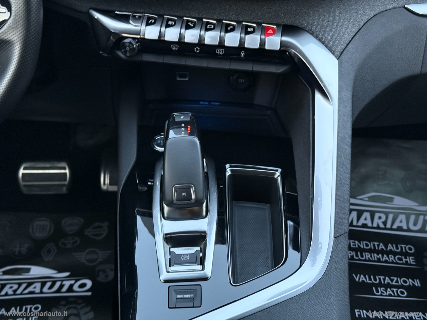 3008 BlueHDi 120 S&S EAT6 GT Line 86.000KM! - immagine 18