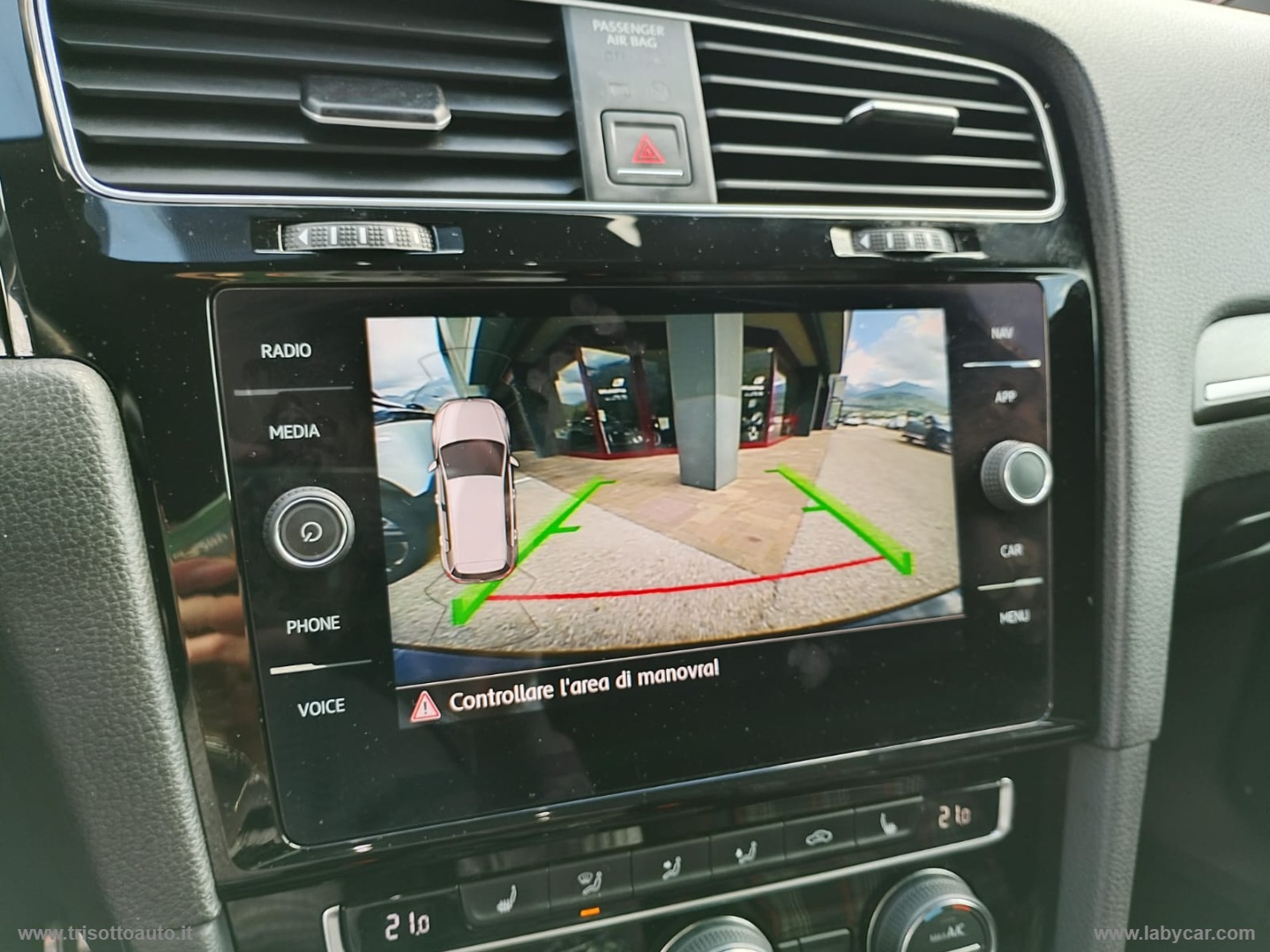 Golf GTI Perf. 2.0 245CV TSI 180KW - immagine 18