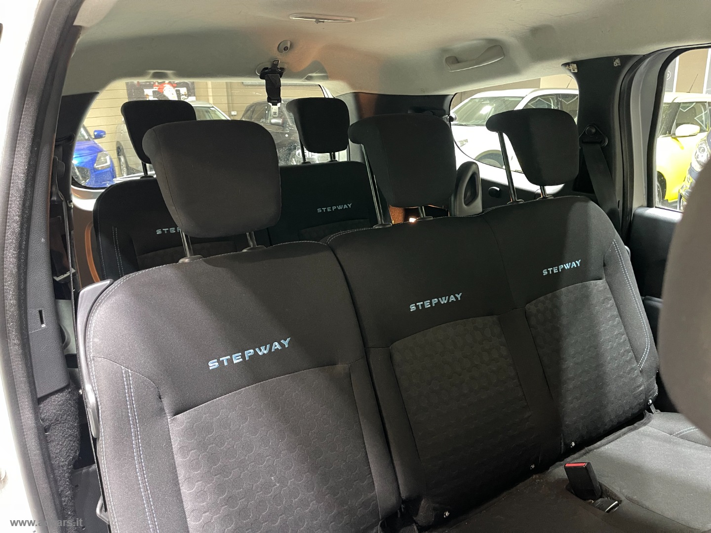 Lodgy Stepway 1.5 dCi 8V 110 CV S&S 7 posti *TURBINA NUOVA*1 PROPRIETARIO* - immagine 18
