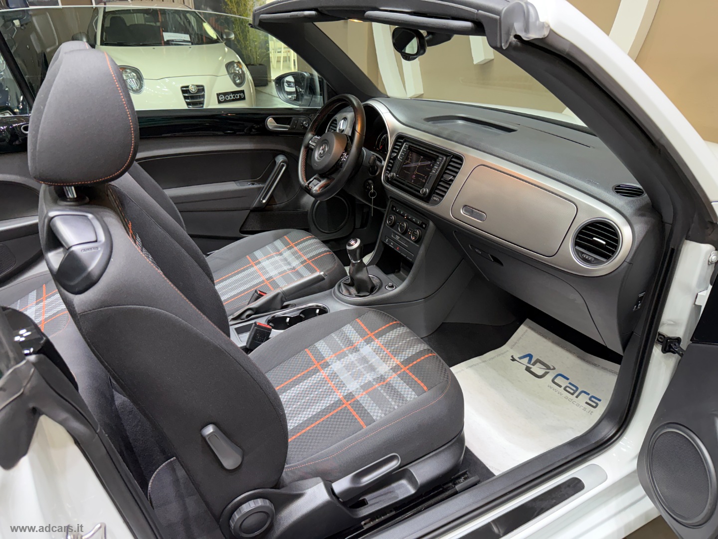 Maggiolino 1.2 TSI Design BMT Club *BOOK SERVICE VW* - immagine 18