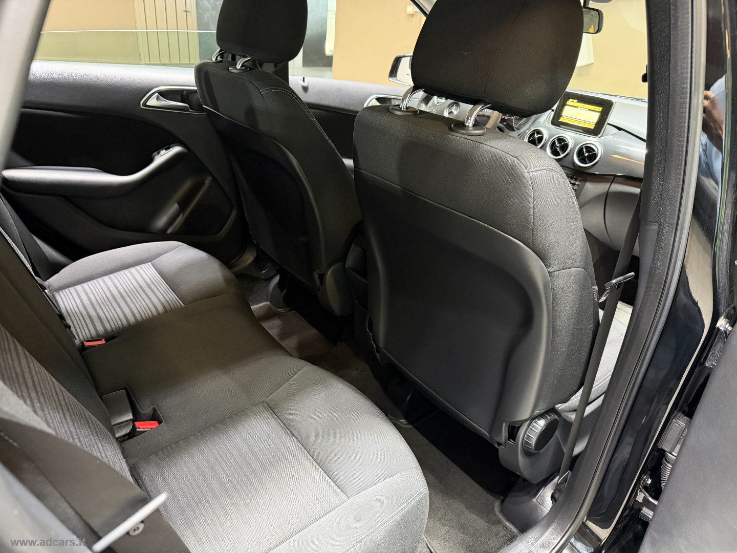 B 180 CDI EXECUTIVE - immagine 18
