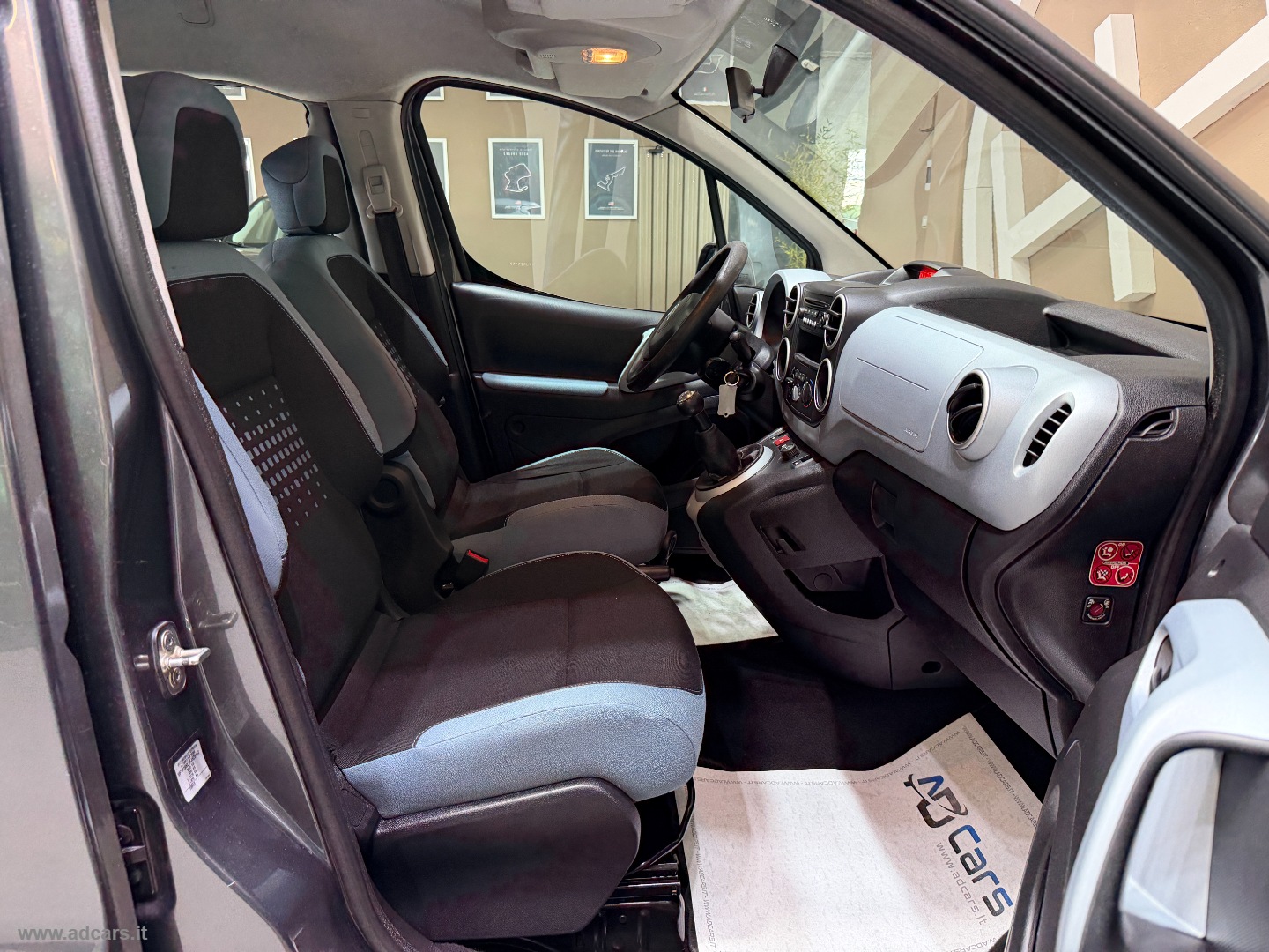 Berlingo Multispace 1.6 HDi 115 Seduct. *STORICO SERVICE*SENSORI POST* - immagine 18