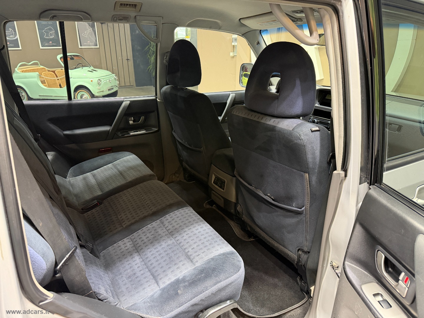Pajero 3.2 16V DI-D 5p. GLX *7 POSTI*GANCIO TRAINO* - immagine 18