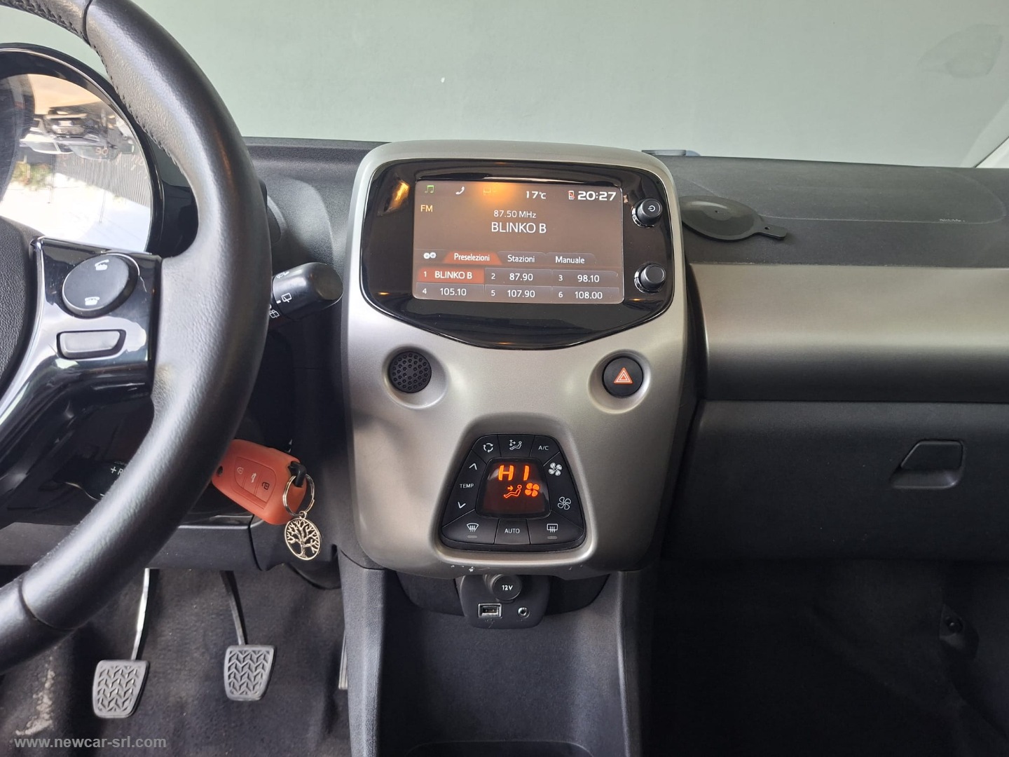 Aygo 1.0 VVT-i 69 CV 5p. x-wave - immagine 18