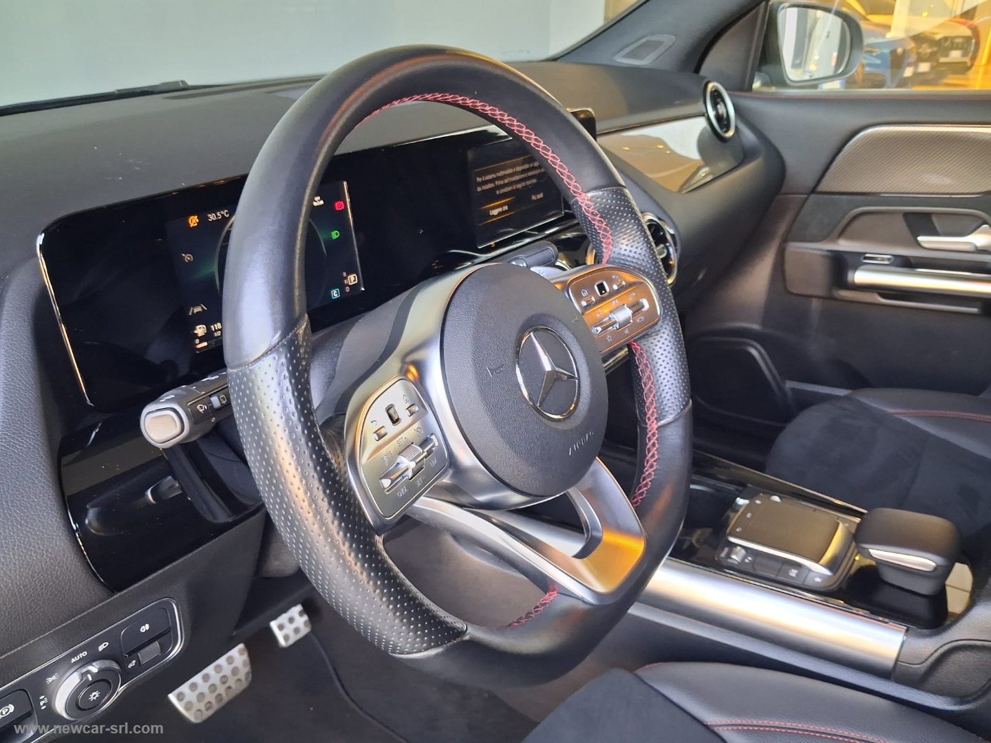 GLA 200 d Automatic Premium - immagine 18