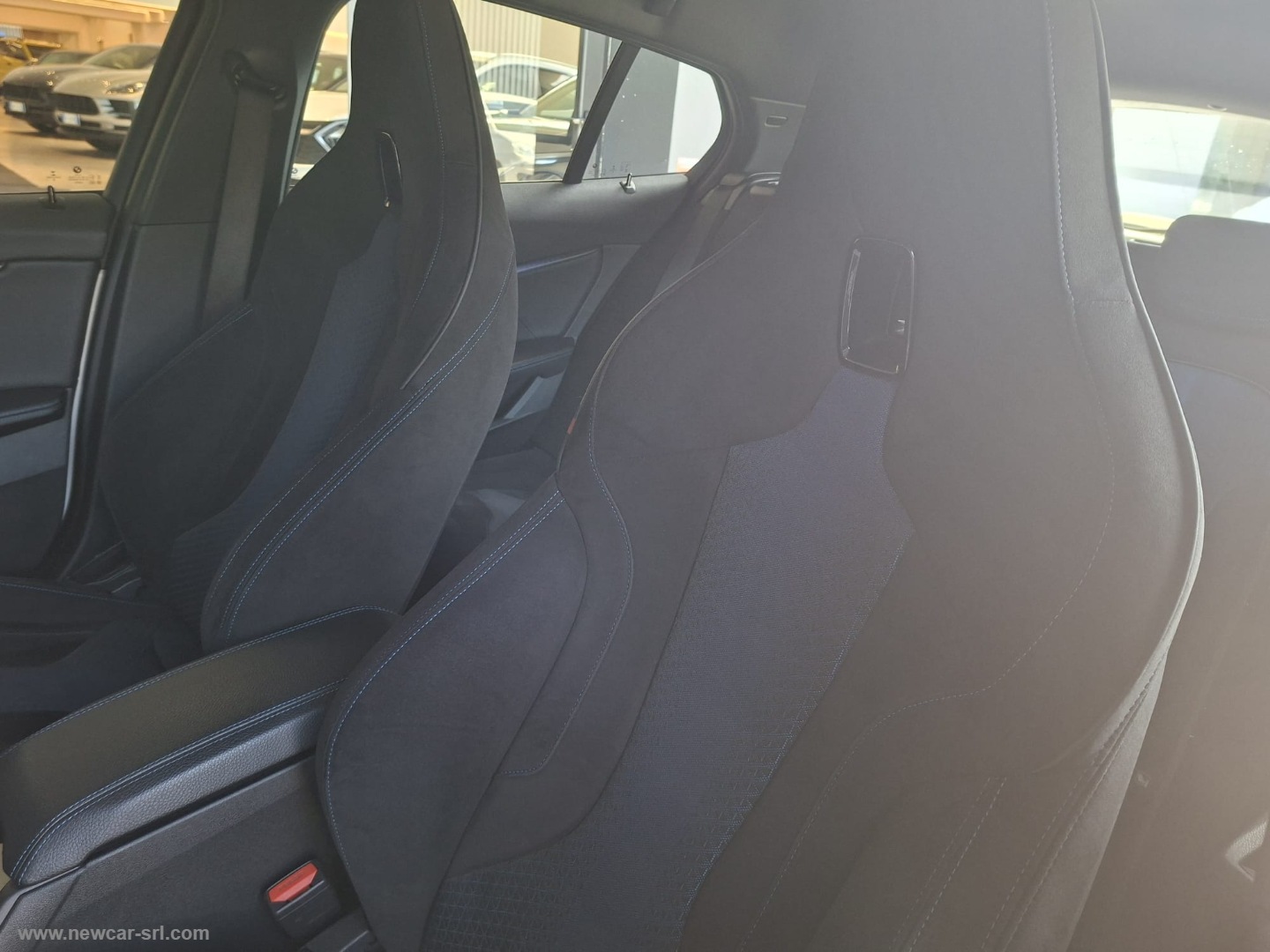 M 135i xDrive - immagine 18
