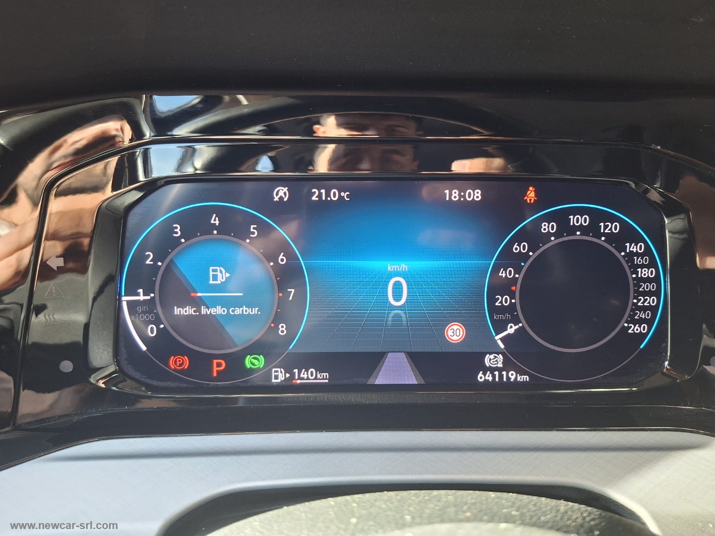 Golf 1.0 eTSI EVO DSG Life - immagine 18