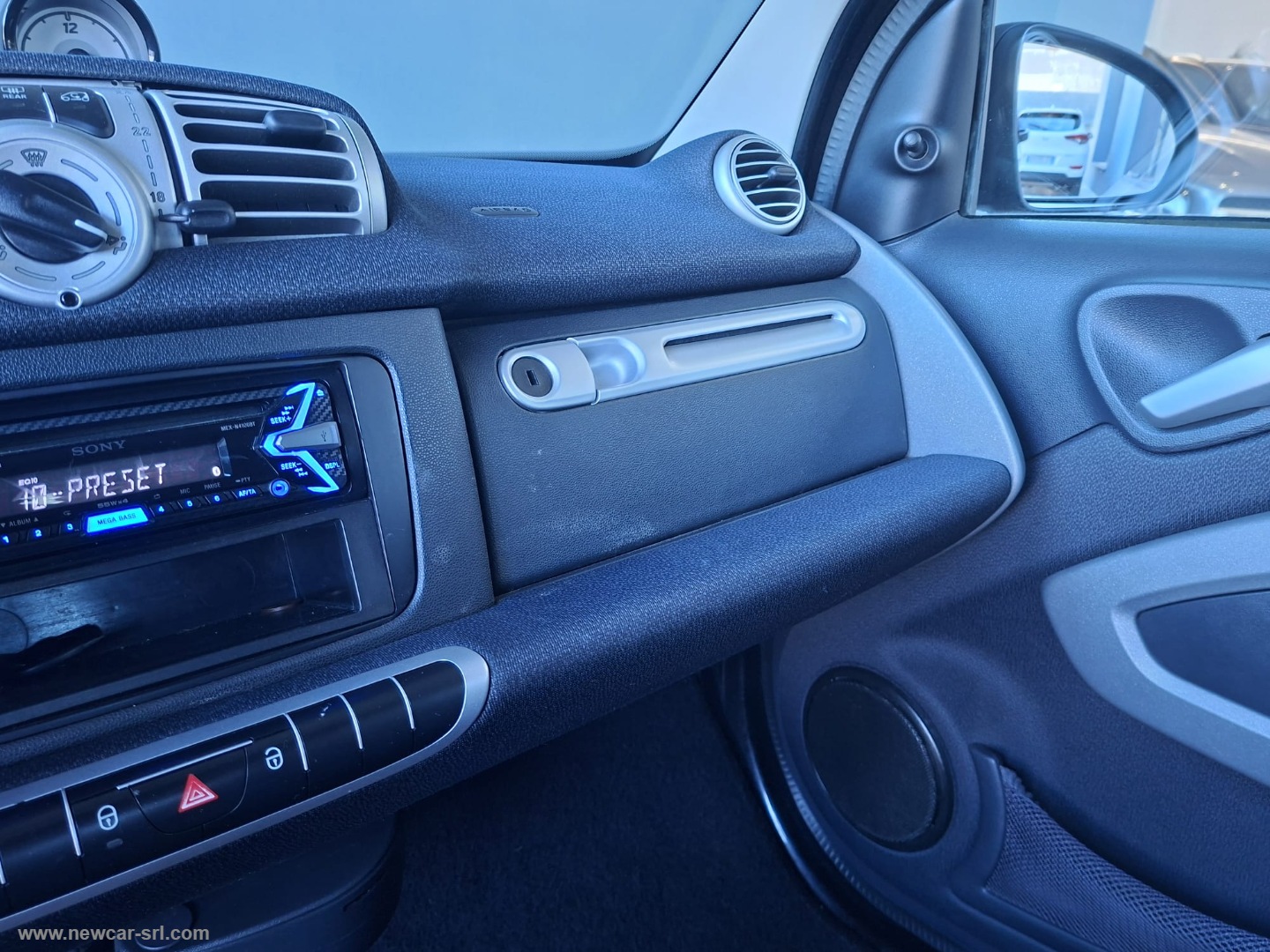 fortwo 1000 52 kW MHD coupé pure - immagine 18