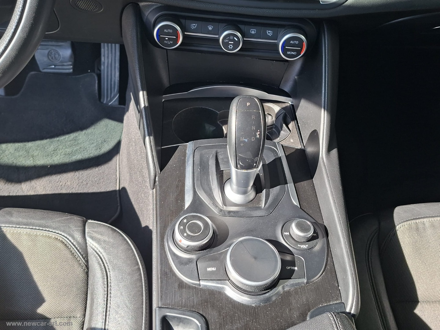 GIULIA 2.2 180CV - immagine 18