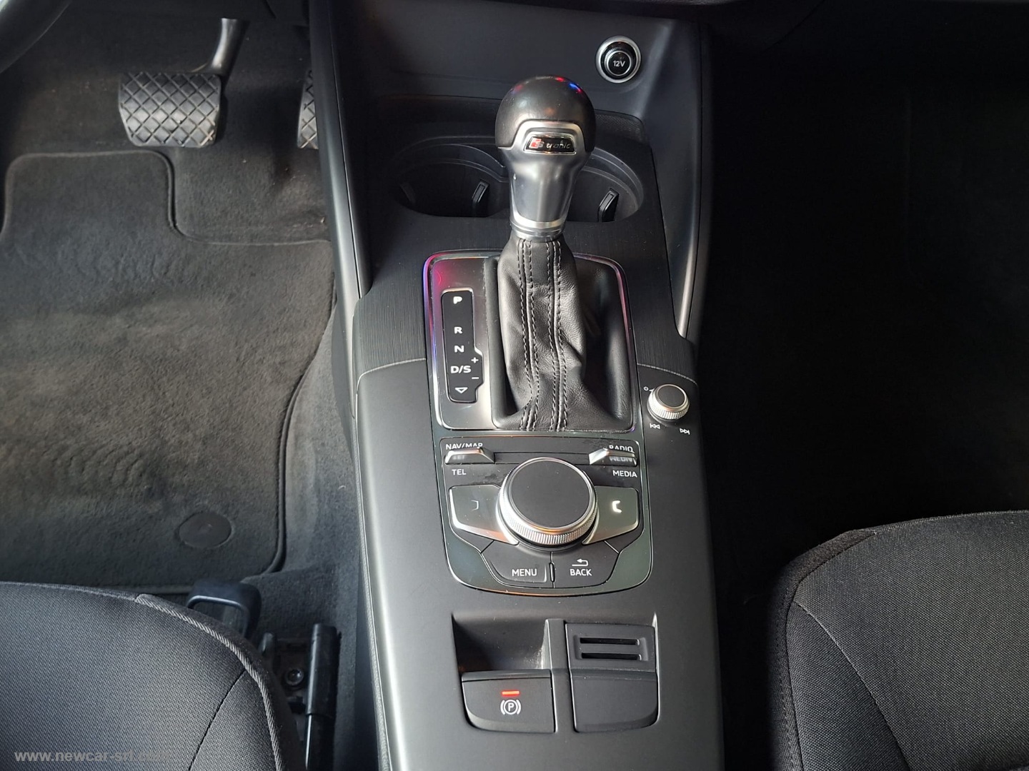 A3 SPB 35 TDI S tronic Business - immagine 18