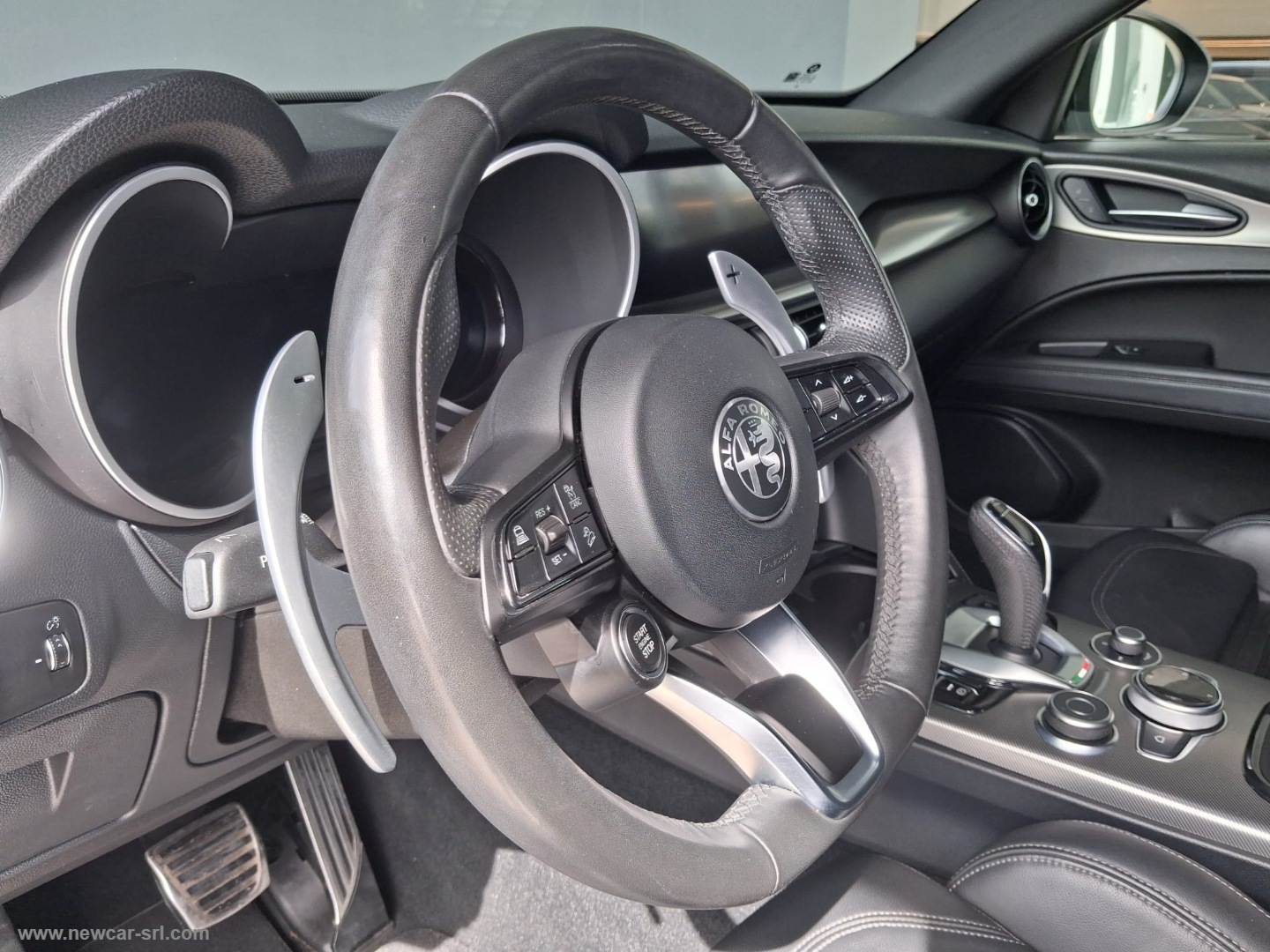Stelvio 2.2 T.diesel 210CV AT8 Q4 Veloce - immagine 18